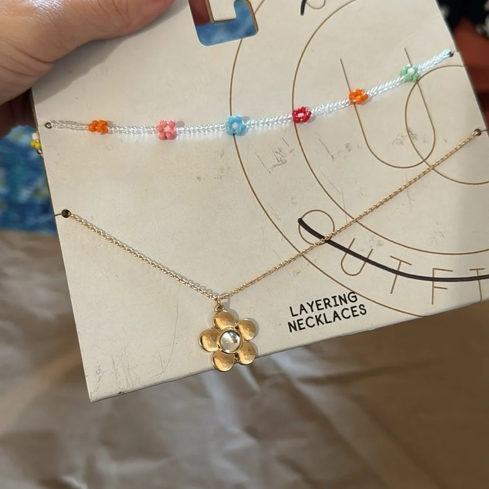 Urban Outfitters Layla Beaded Flower Layered Necklace Gold Tone Assorted Colors